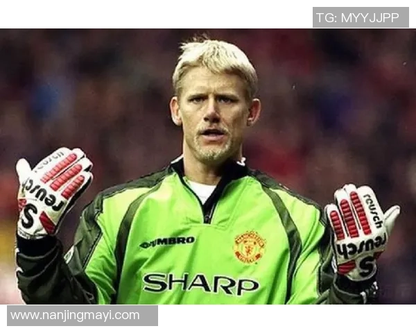 《世界传奇球星足球赛玩法介绍与策略解析》