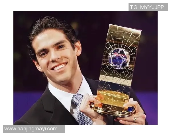 全球足球球星财富大揭秘：谁是足坛最富有的传奇人物